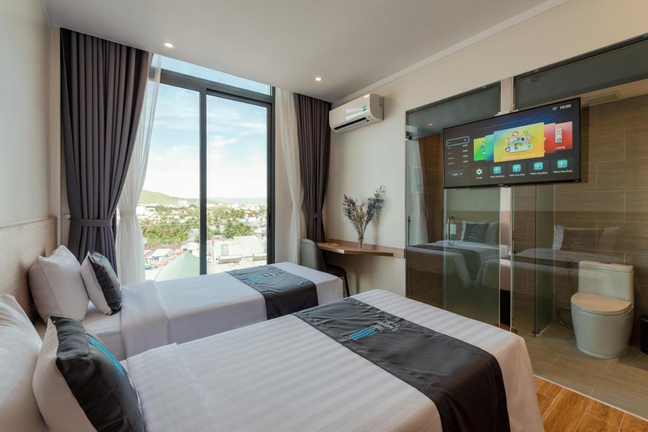 The Empire Hotel Phu Quoc Bagian luar foto